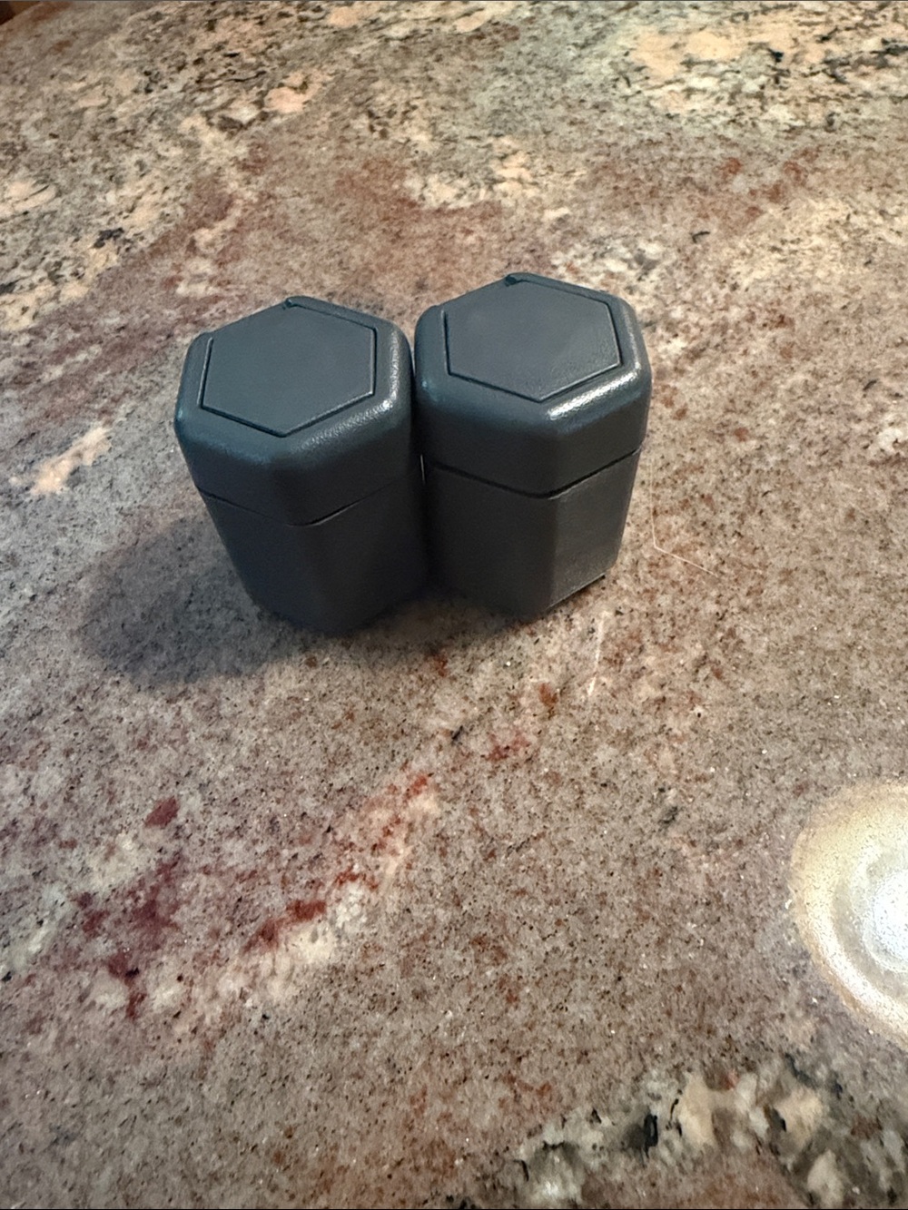 New Original Small Cadence Capsules in Charcoal